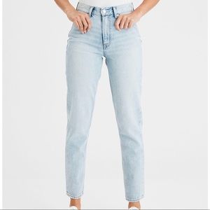 Light Wash Mom Jeans